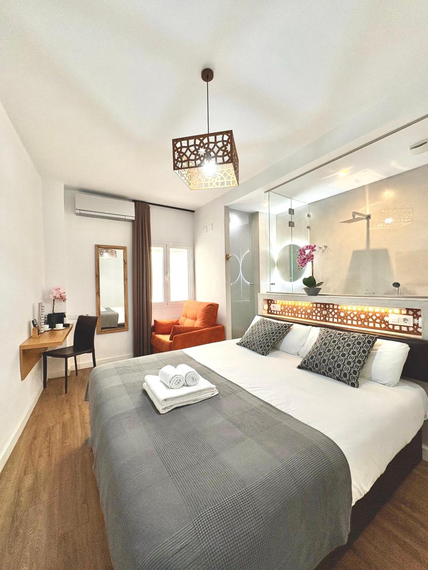 Unique House - Private Spa&Pool -StayinSewilla Zewnętrze zdjęcie