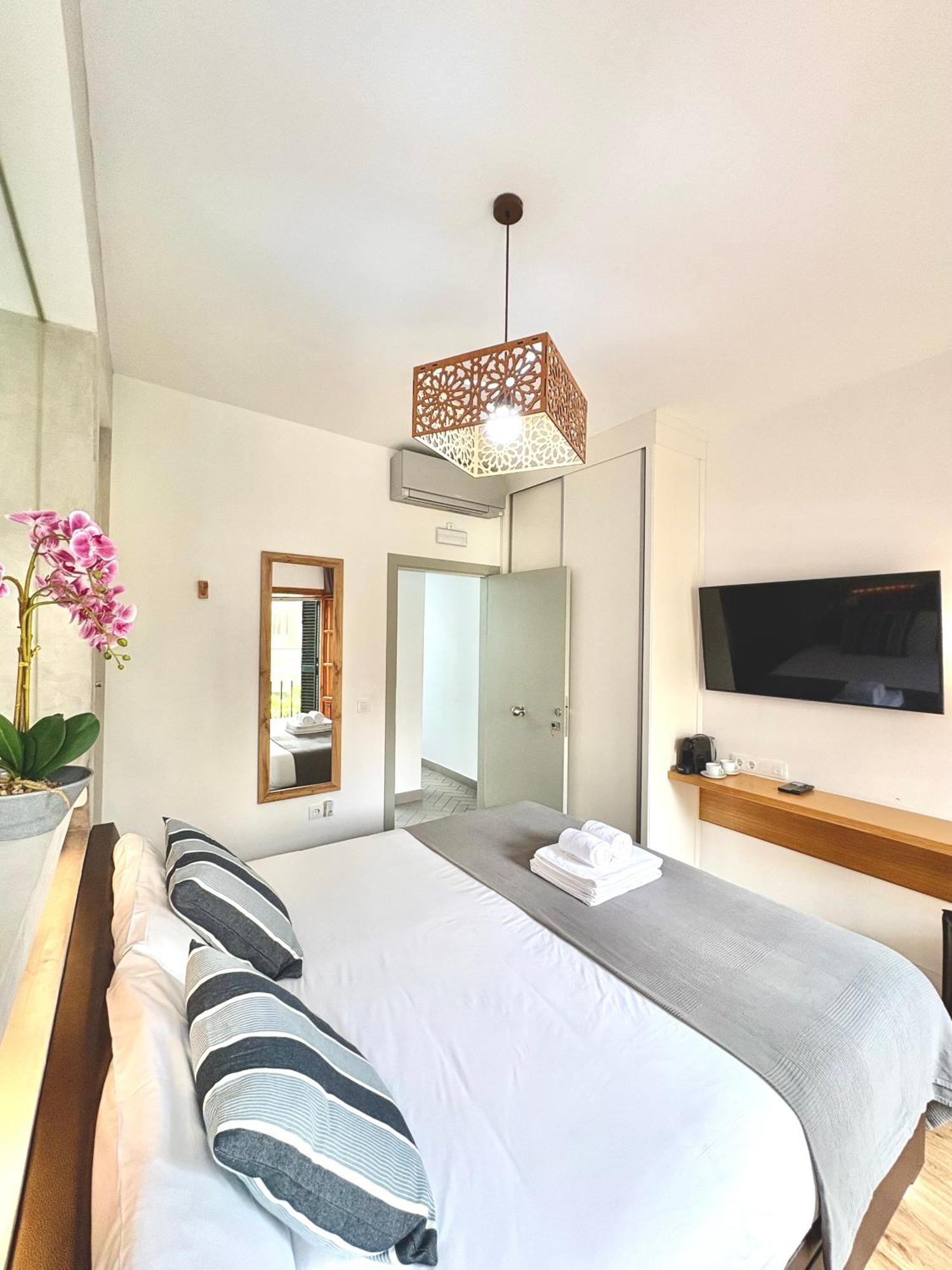 Unique House - Private Spa&Pool -StayinSewilla Zewnętrze zdjęcie